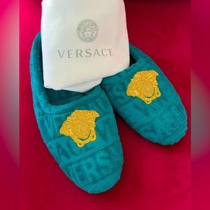 Versace Logo Monogram Medusa Detailed Slippers $475 NWT 37.5-39